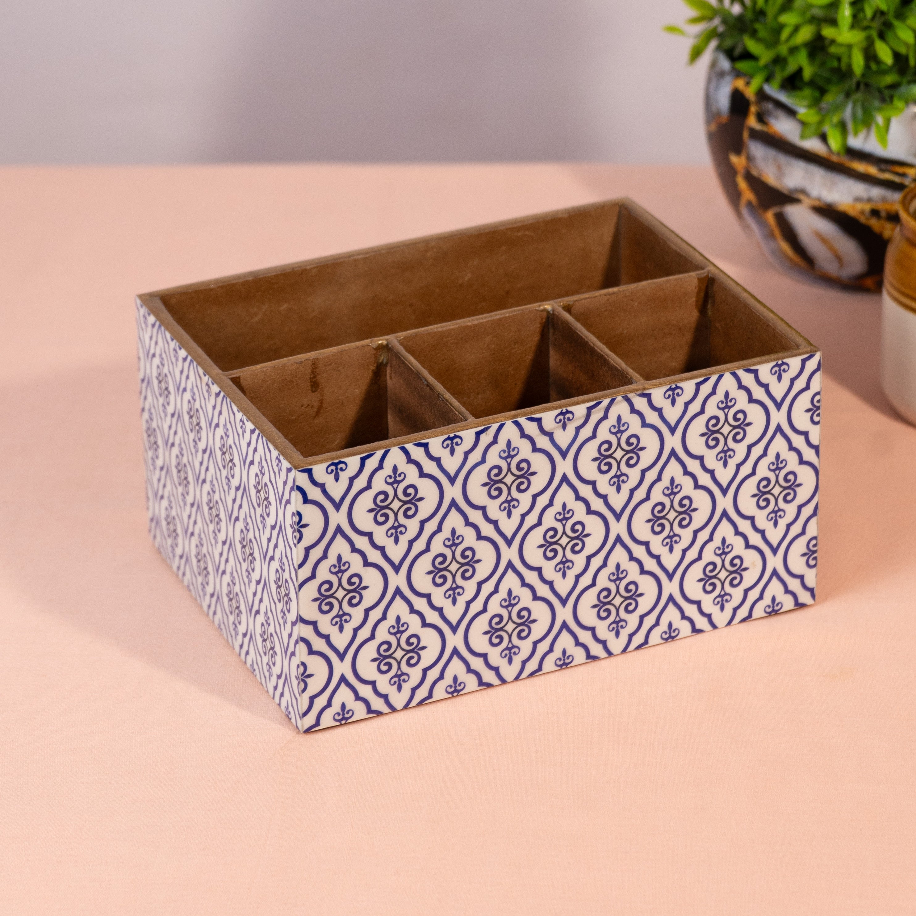 Wooden Utensil Holder - Kitchen Countertop Organizer for Spoons & Cutlery with 6 Slots