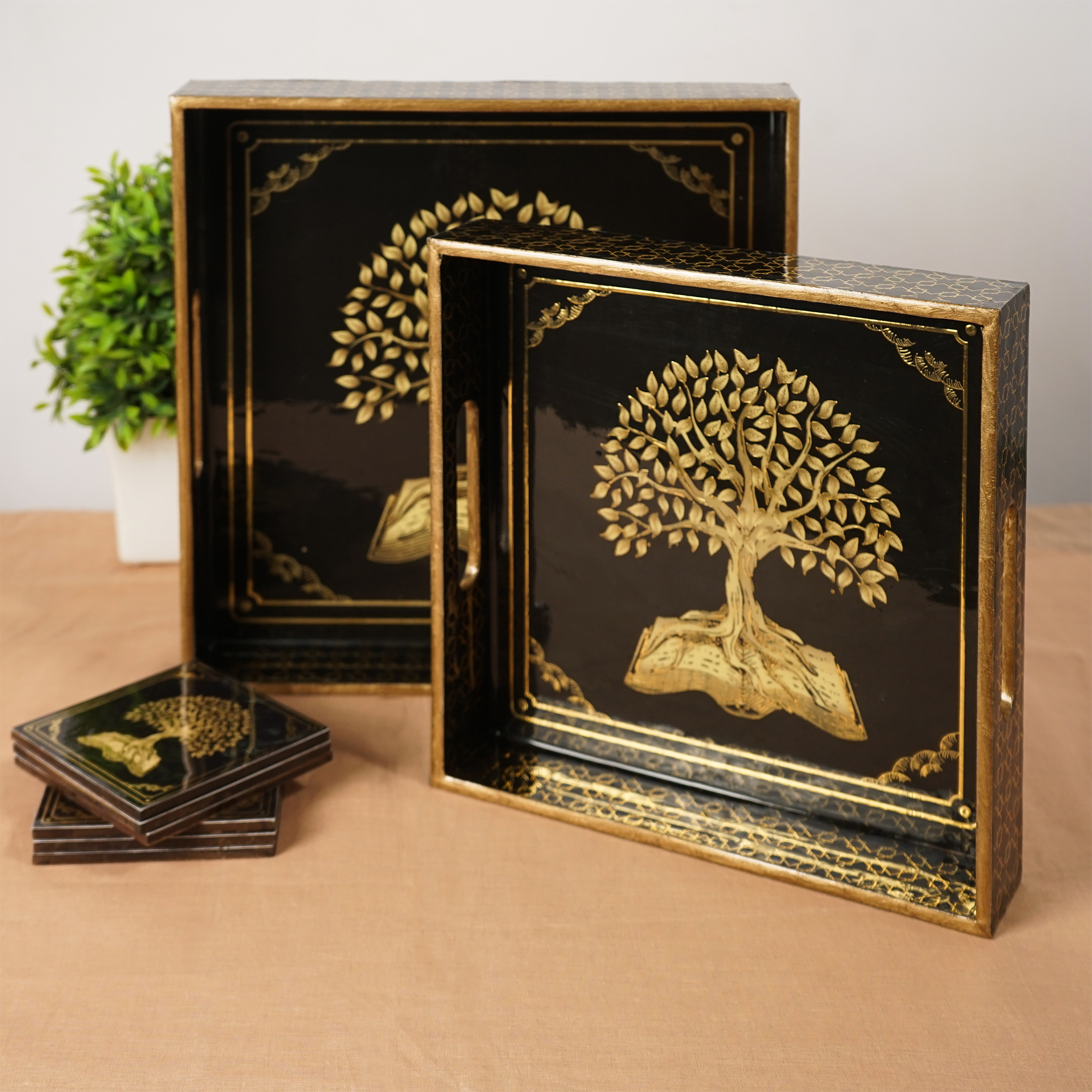 Black Set of 2 Wooden Serving Trays with Coasters 12"& 14"