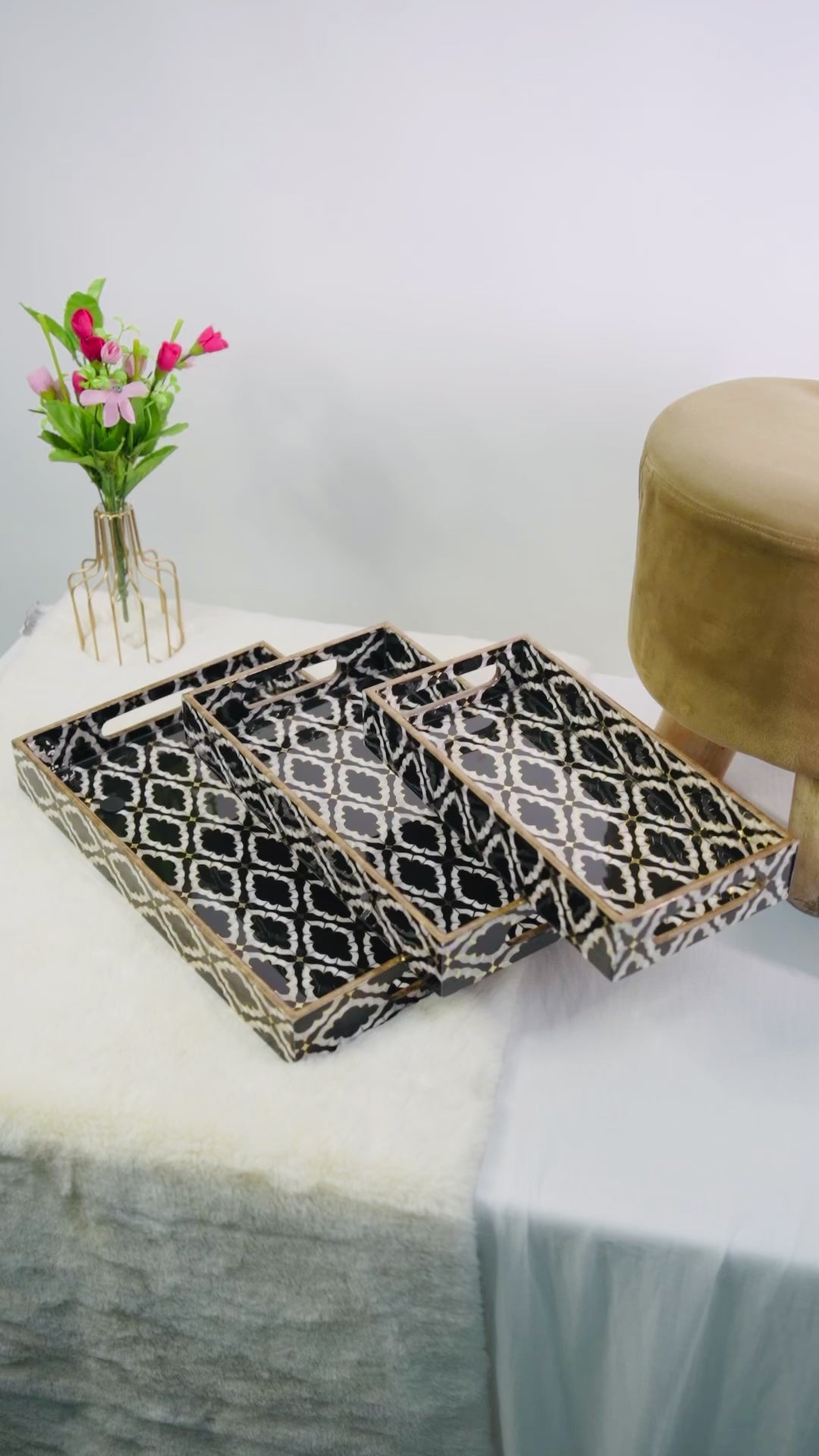 Set of 3 Wooden Serving Trays with Gold Engraving – Elegant Home Decor & Organizer (16″, 14″, 12″) – Black & White